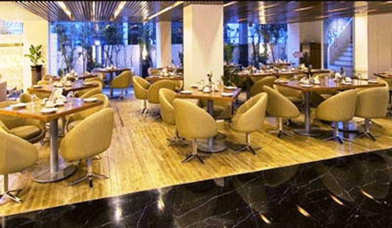 鲁克斯君主酒店 - 因凡特里路 班加罗尔 外观 照片